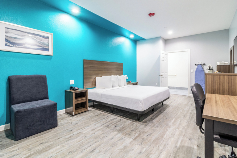 Bedroom 3, Scottish Inns & Suites Kingwood, Houston