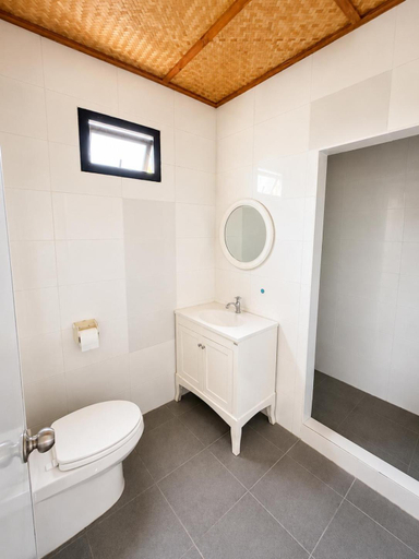 Bathroom 2, Flower Paradiese und Roestiland, Ko Samui