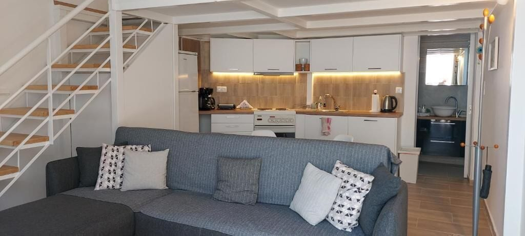 Living area 4, Loft Suites, Attica