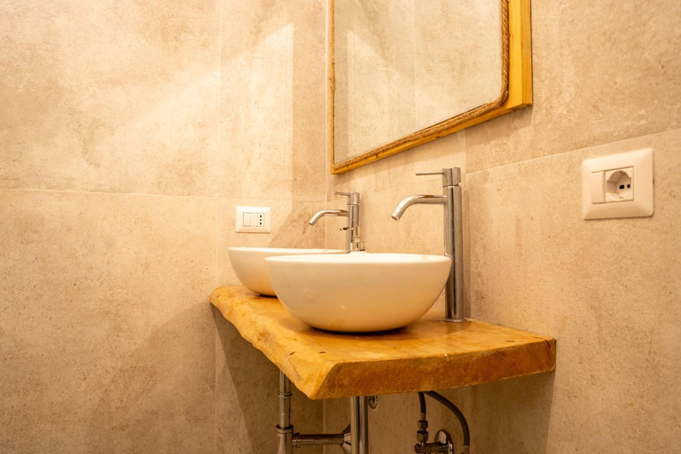 Bathroom 2, arco del sacramento casa vacanze, Benevento
