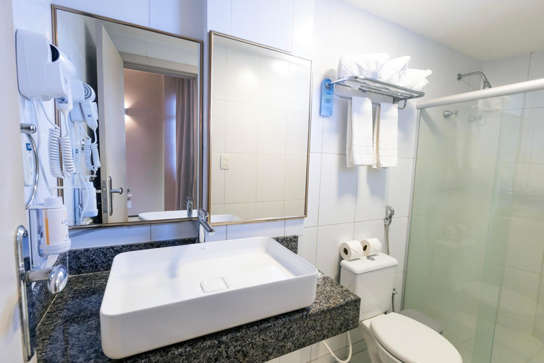 Bathroom 4, Hotel da Costa by Nobile, Aracaju