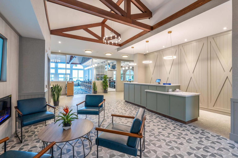 Public Area 3, Isaiah Tubbs Resort & Conference Centre, Lake Ontario