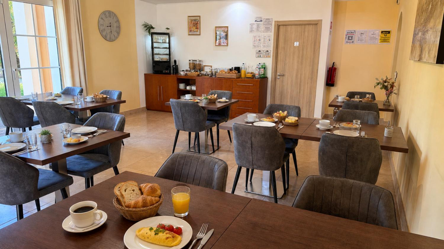 Food & Drinks 5, Vila Relaxmountain, Silves