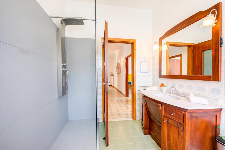 Others 5, The Bon'ora Apartment, Trento