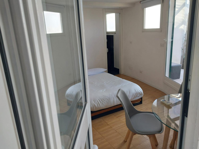 Bedroom 2, La terrazza, Rome