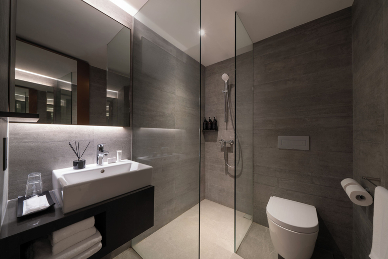 Others 3, Oakwood Bencoolen Singapore, Singapura