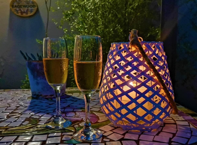 Food & Drinks, Bushwillow Spacious Cottage for 2 People With Private Garden Access!, West Rand