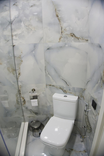 Bathroom 3, Apartment in Old Batumi, Batumi