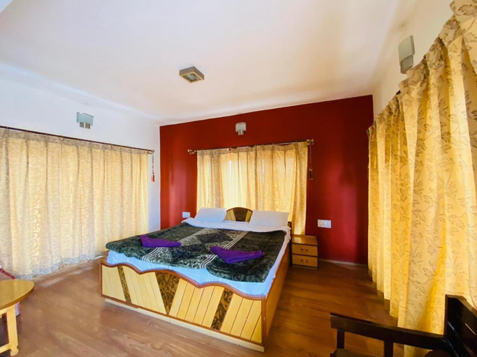 Bedroom 2, Mentokling Guest House and Garden Restaurant, Leh