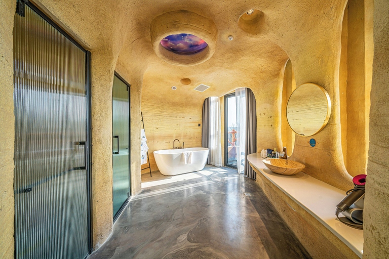 Bathroom 5, 1168 Starry Sky Astronomy Hotel