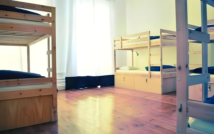 Bedroom 2, Rosalma Hostel, Porto