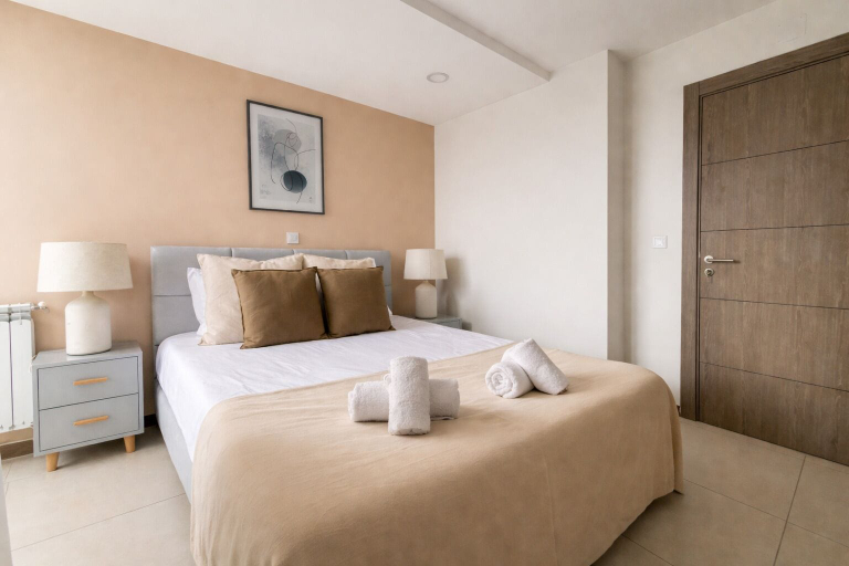 Room 2, Magnifique 2 pieces a Dely Brahim, Cheraga