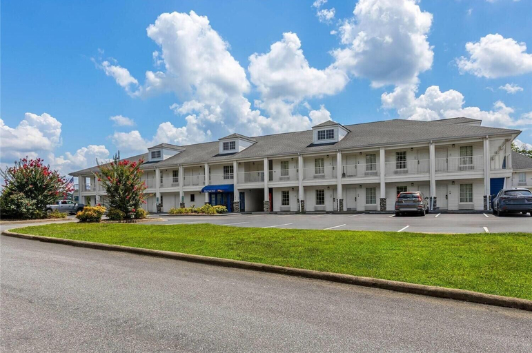 Exterior & Views 2, Baymont by Wyndham Forest City, Rutherford