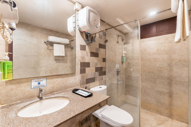 Bathroom 4, TSG Grand, South Andaman