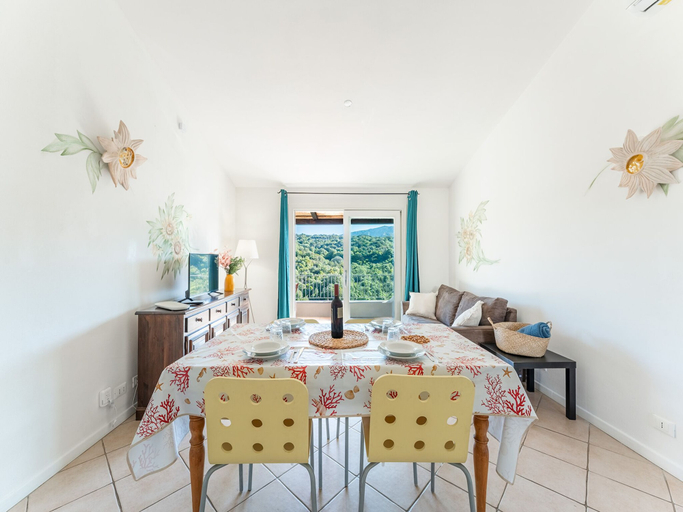 Dining room 5, Complex Surrounded by Greenery With Pool, Olbia-Tempio