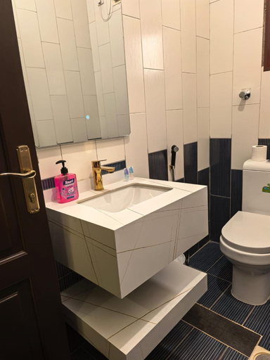 Bathroom 2, عمارة السلام, Al Madinah Al Munawwarah