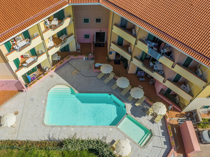 Others 4, Santa Teresa House, Olbia-Tempio