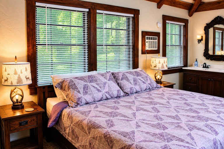 Bedroom 3, Inn at Lake Joseph, Sullivan