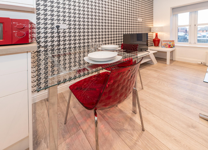 2, IBEX HOUSE Free parking 2Bed Fully equipped Flat, Reading