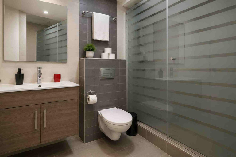 Bathroom 4, Barak Royal Suits 52 VIP, Aqaba