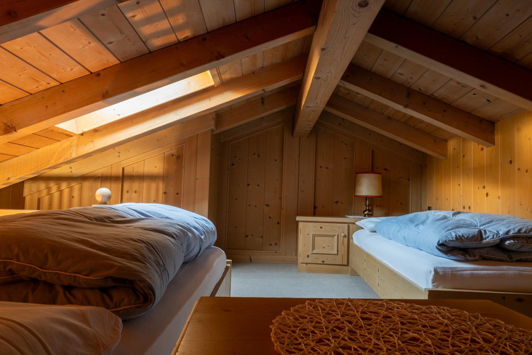 Bedroom 2, Post Hotel Moena, Trento