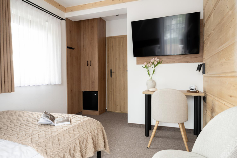 Bedroom 2, Willa Lasak - 20 procent znizki na Termy, Sniadania, Tatra
