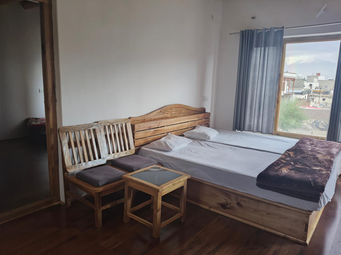 Bedroom 2, gultuk home stay, Leh