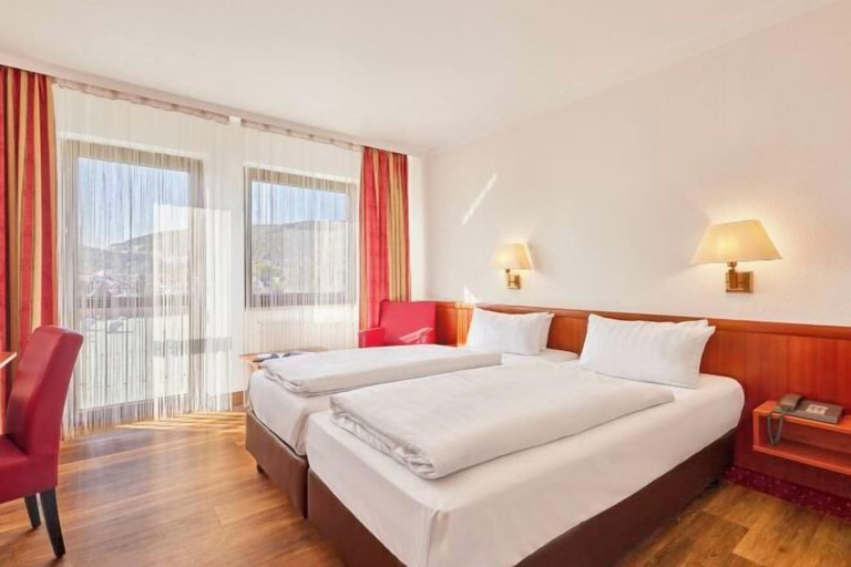 Bedroom 4, Mercure Hotel Bad Duerkheim An Den Salinen, Bad Dürkheim