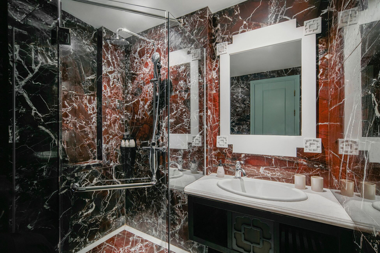 Bathroom 4, M Village Hotel Long Bien, Long Biên