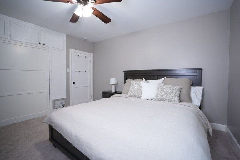 Bedroom 2, Designer decorated 6 bedroom 4 bath pool home, Orange