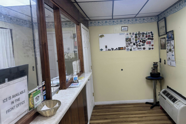 Others 5, Fincastle Motor Inn, Tazewell