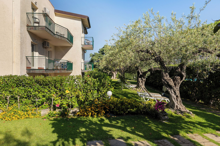 Exterior & Views, Villa Collina, Messina