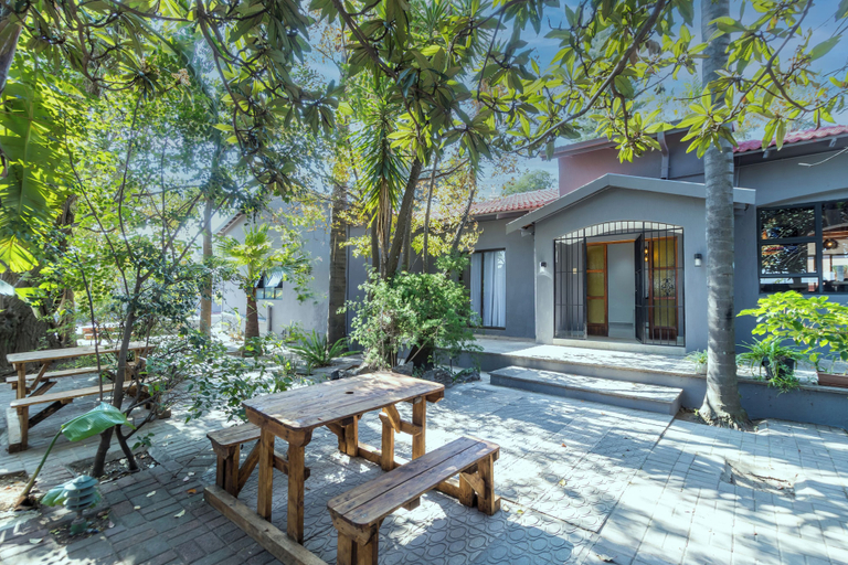 Executive lounge, Boutique Hotel-Style 4Bed Home In Fernda, City of Johannesburg