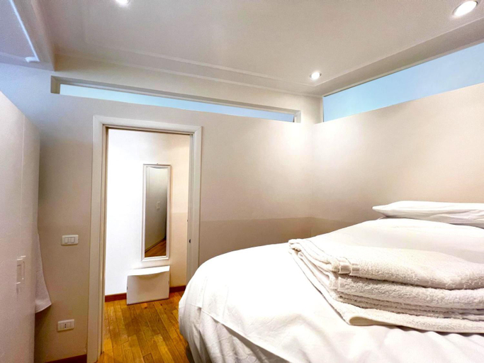 Bedroom 2, Alassio bnb Apartments, Savona
