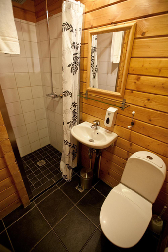 Bathroom 2, Vogafjos Farm Resort, Skútustaðahreppur