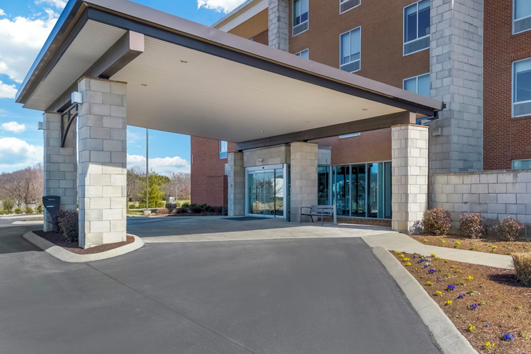 Exterior & Views 3, Holiday Inn Express SPRING HILL by IHG, Williamson