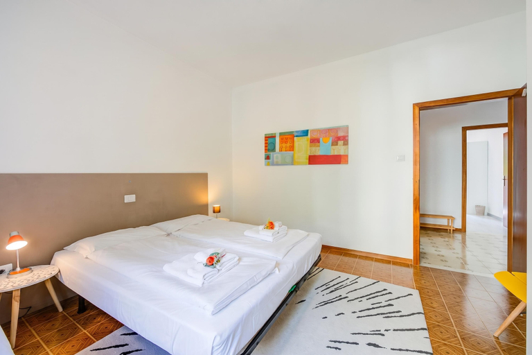 Others 1, The Bon'ora Apartment, Trento