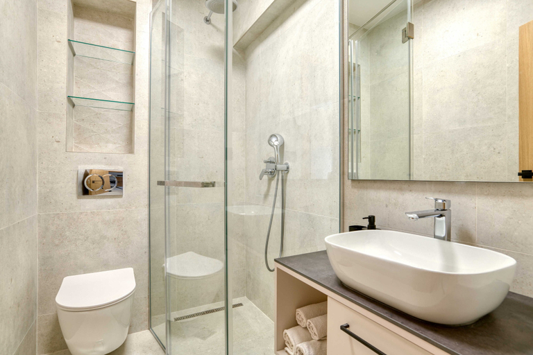 Bathroom 4, Mont Residence