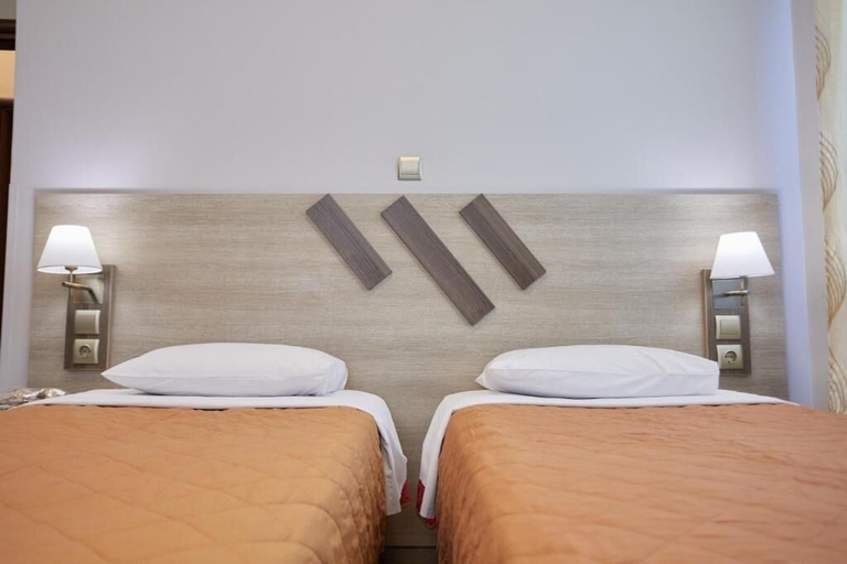Bedroom 4, Amalia City Rooms, North Aegean