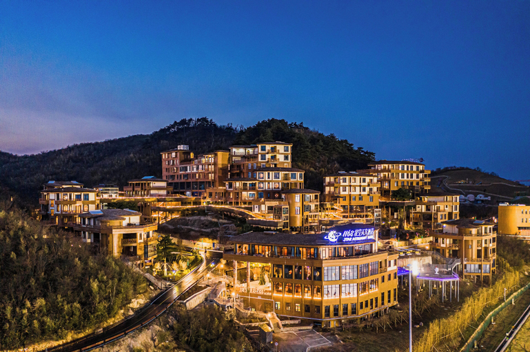 Exterior, 1168 Starry Sky Astronomy Hotel