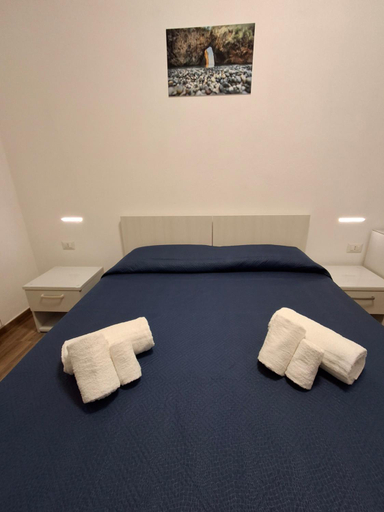 Bedroom, La Conchiglia Bed and breakfast, Cosenza
