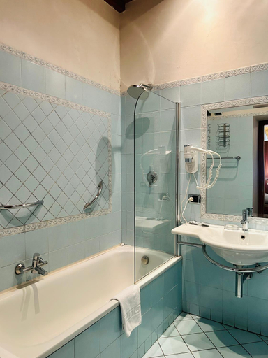 Bathroom 2, Cenci B&B, Rome