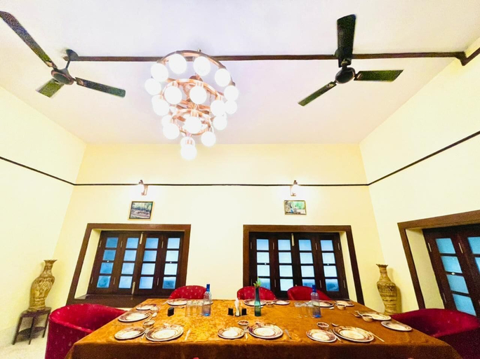 Restaurant 5, Tala Kothi Maharaja Resort MP, Umaria