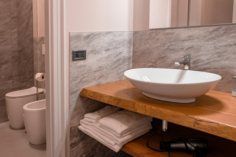 Bathroom, Torre Soave - Locazione Turistica, Verona