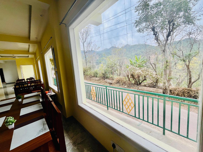 Food & Drinks 4, PC Kunj Kasauli hills Homestay Kanda-Gandhol, Solan