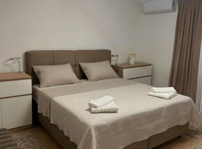 Room 5, Holiday Home Dragi With Hot-tub, Slivno