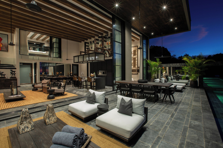 Outdoor dining 5, Villa Saru-Luxury Sea View Infinity Pool, Ko Samui