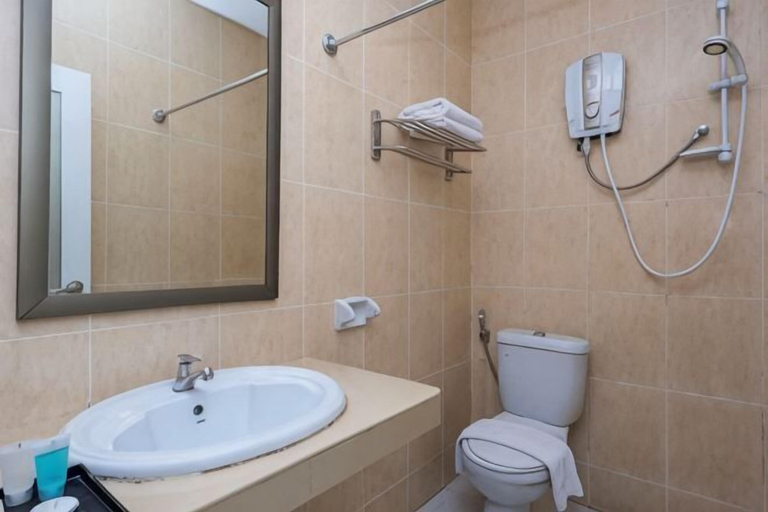 Bathroom 3, Suan Bee Hotel@Sutera, Johor Bahru