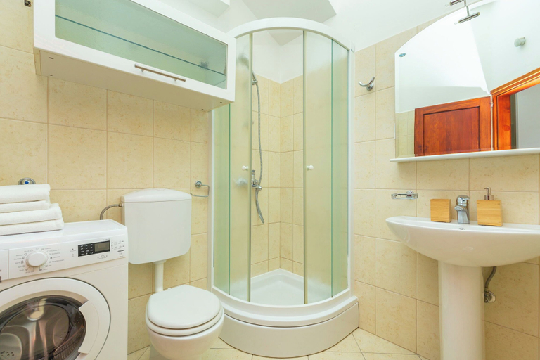 Bathroom 3, Hedera Estate, Hedera A1, Dubrovnik