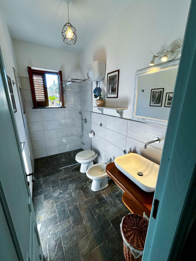 Bathroom 2, Domus Ars Home & Jacuzzi, Napoli